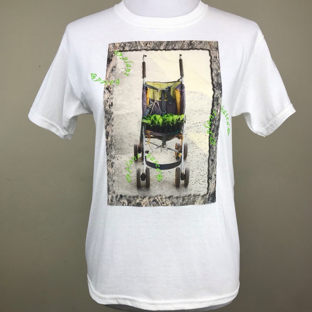 Collina Strada White Photo Tee Shirt Size S Vegan Plant Boho Retro Cool Urban